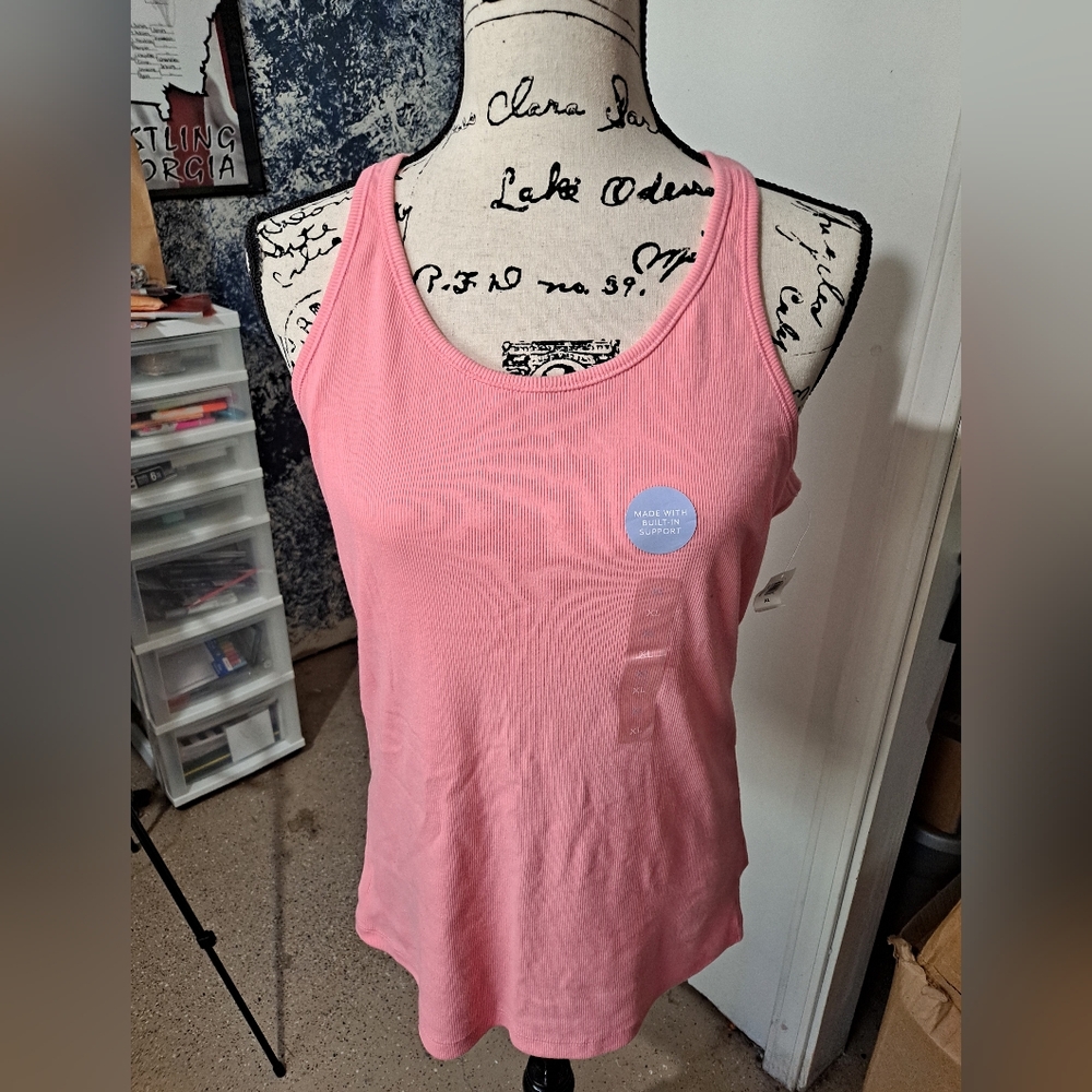 Ribbed Tank Top - Picture 1 of 8